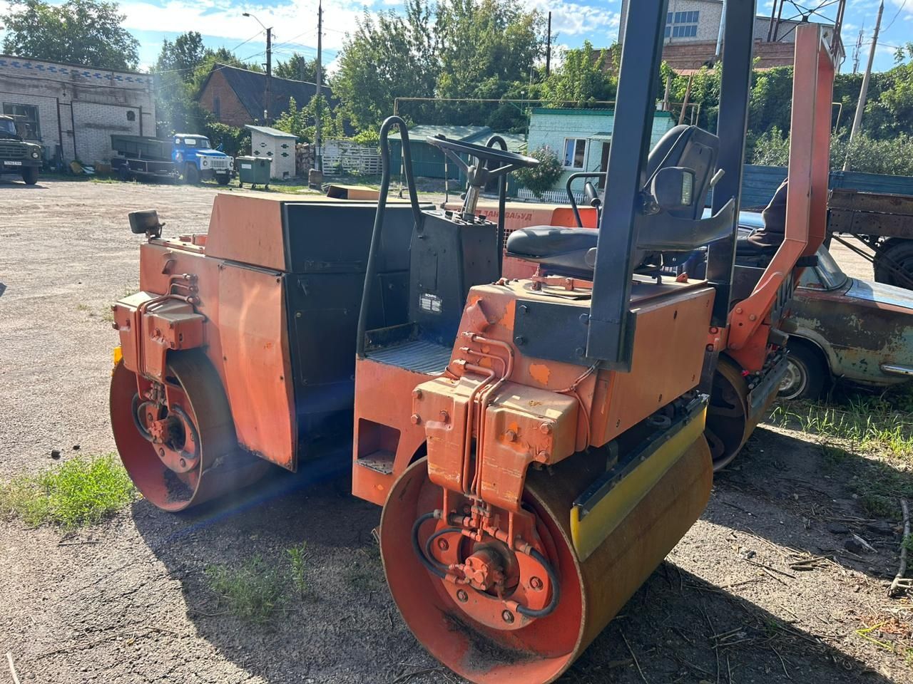 Каток дорожній BOMAG BW 120 AD вібро дорожный вибрационный асфальтный