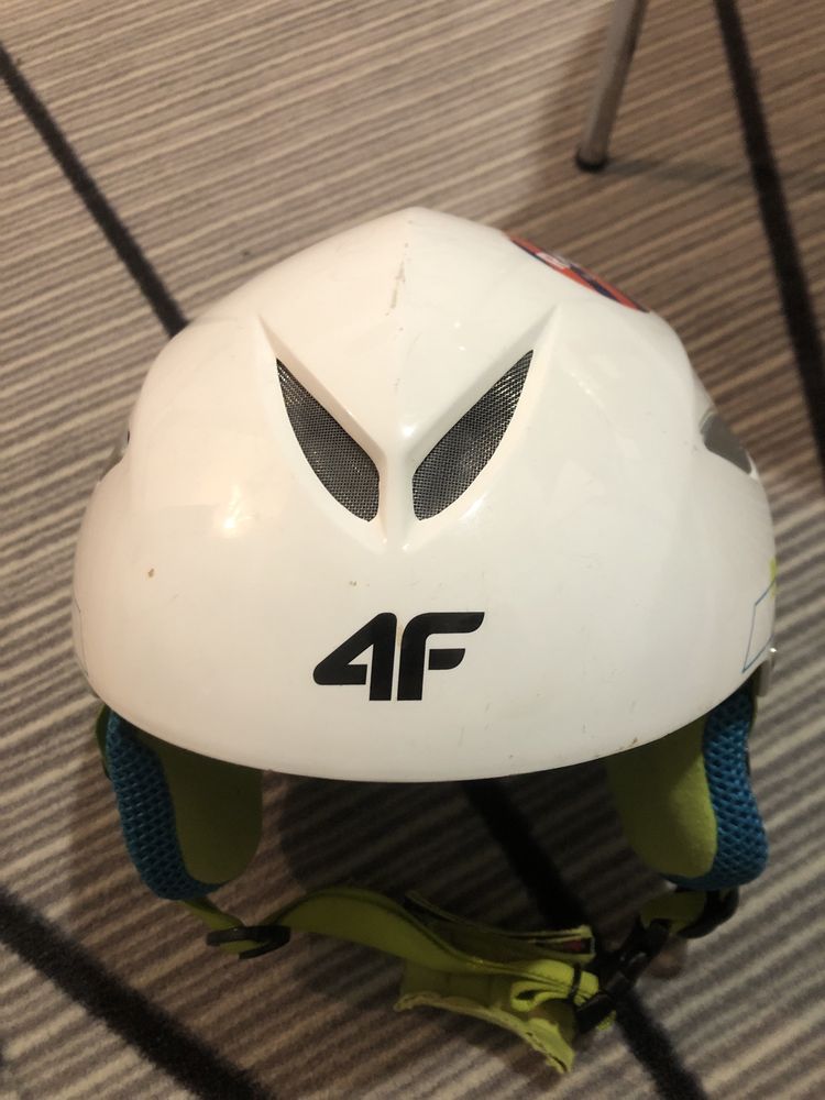 Kask narciarski 4F XS