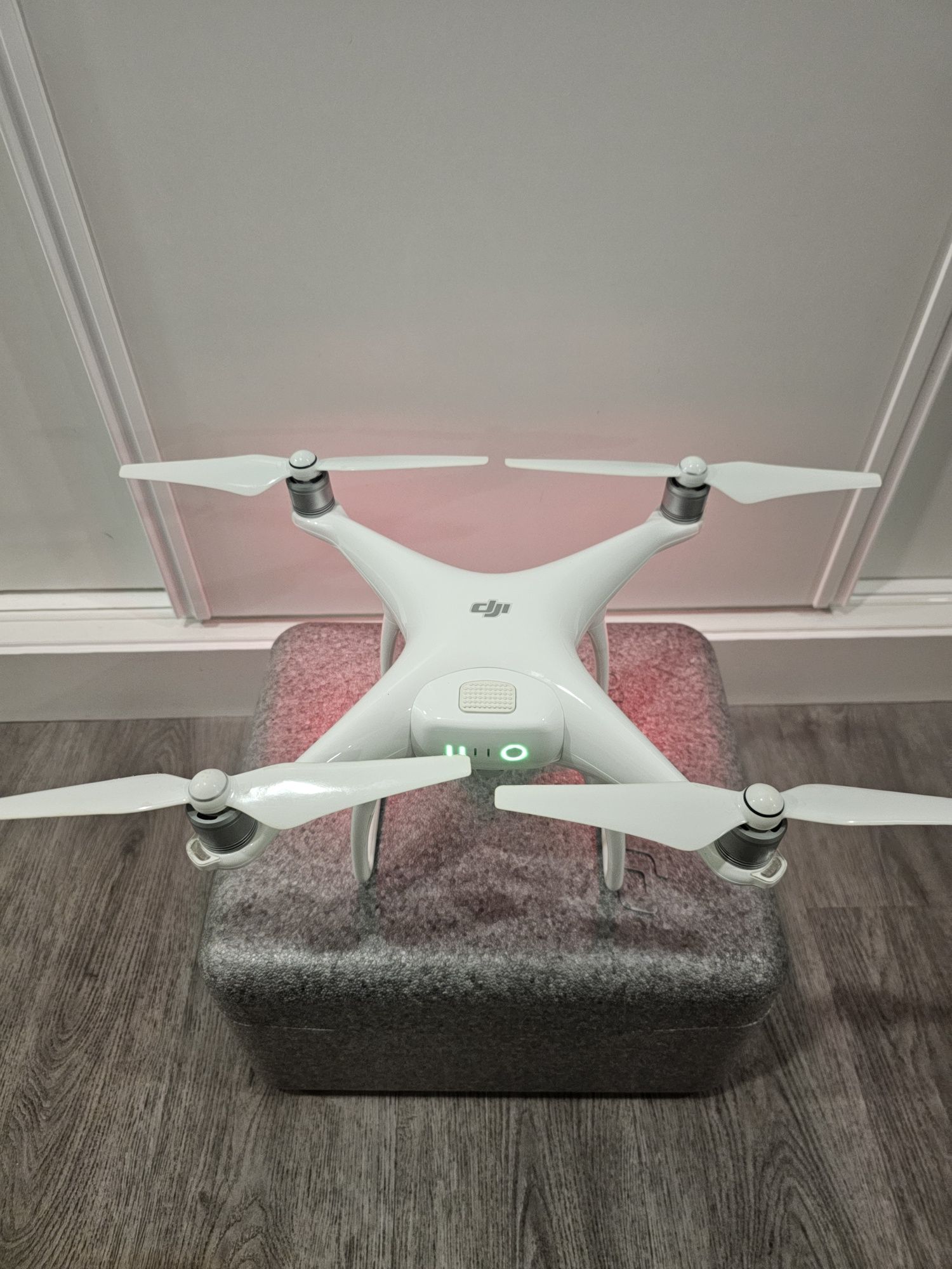 Drone DJI phantom 4