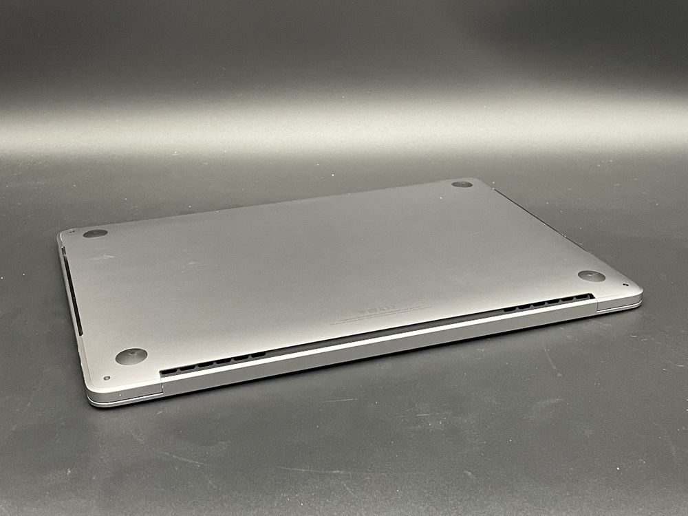 Macbook pro 2019 256 gb 16gb ssd