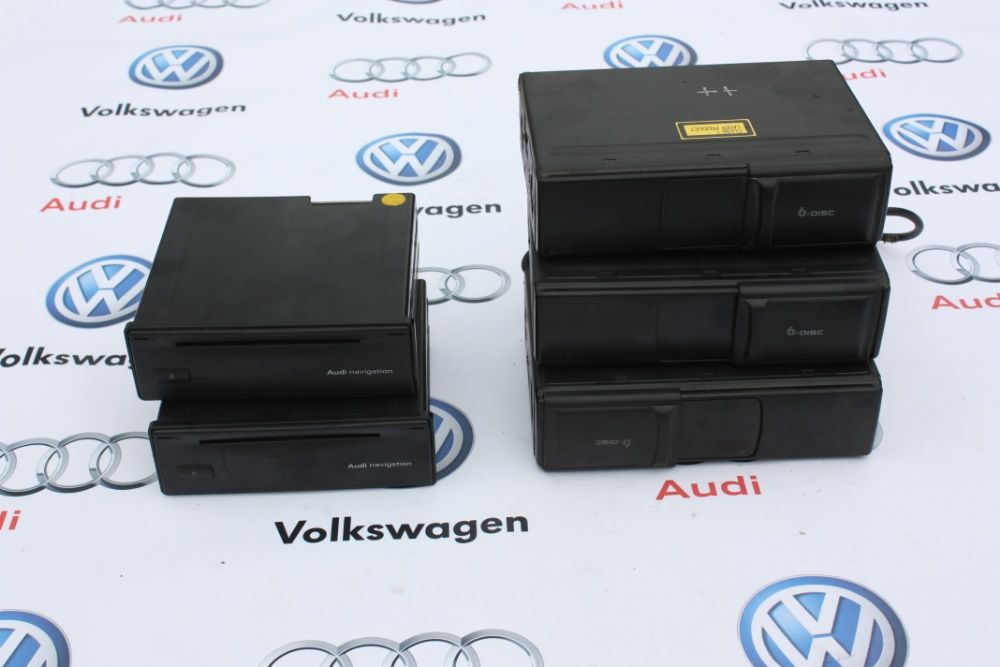 Навигация, CD чейнджер Audi a4 b6 b7 A6 C5  C6 Q7 VW Touareg