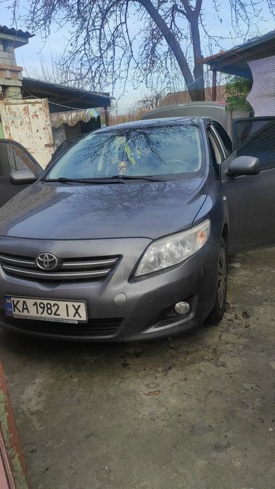 Продам Тайота Карола