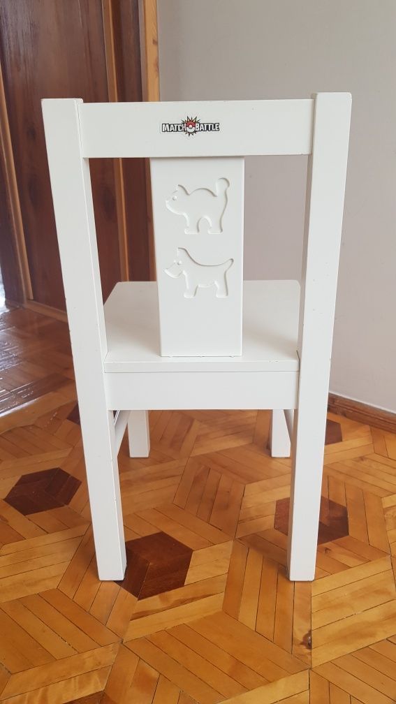 Sprzedam 2 krzesełka dla dzieci