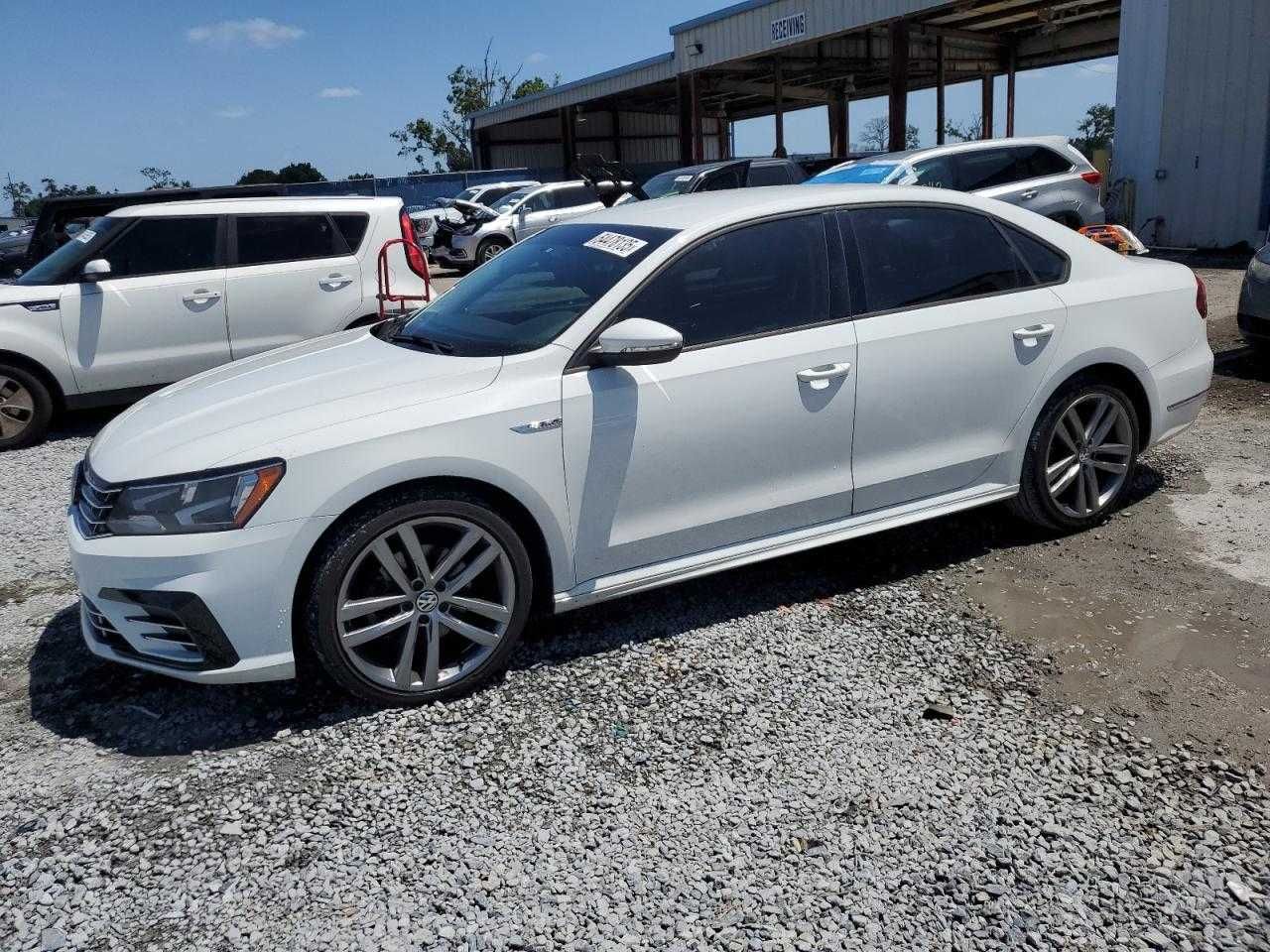 Volkswagen Passat S 2018