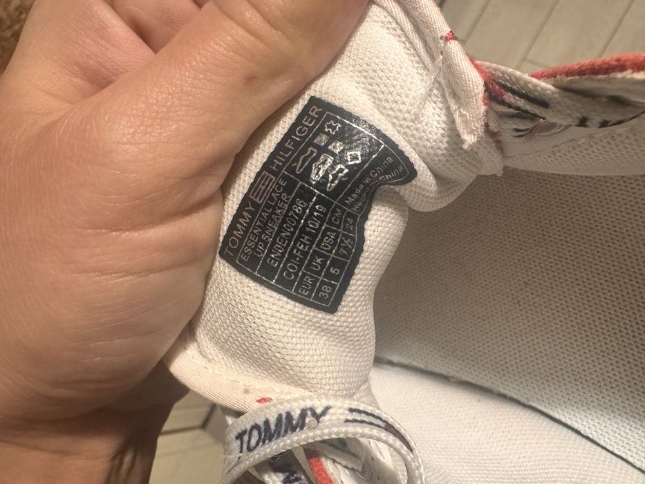 Продам кеды tommy filfiger original 38 розмір