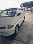 Toyota hiace 6 lugares