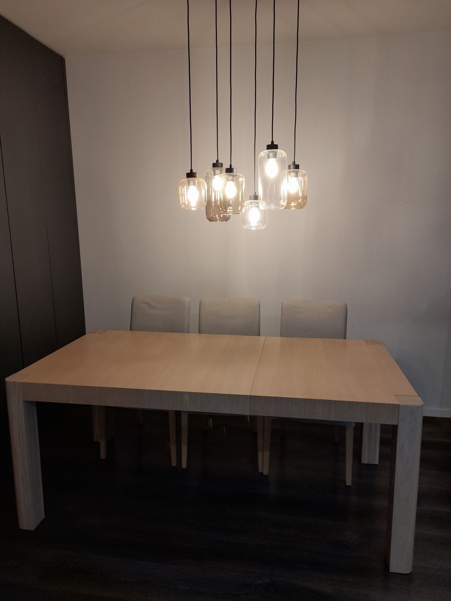 Stół PAGED Bergamo II, krzesła IKEA Henriksdal zestaw