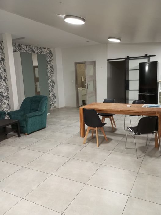 Mieszkanie o pow. 146m na 1 piętrze w Zgierzu ul. Czerwieńskiego 2/4