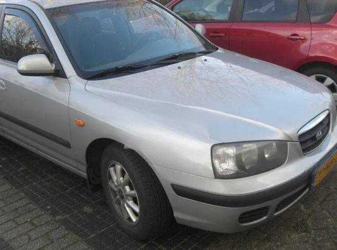 Вставні вітровики Hyundai Elantra III 2000-2006  нові Heko Team 4 шт