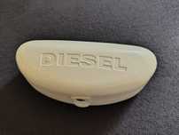Nowe etui na okulary Diesel