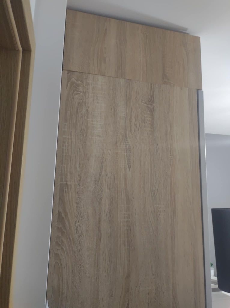 Dwuletnia szafa 243x153