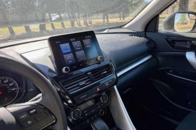 2023 Mitsubishi Eclipse Cross LE