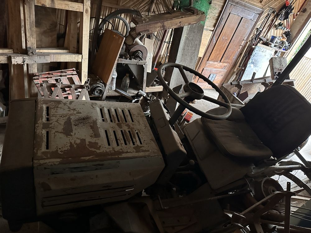 Трактор ХТЗ 012 (двигун СК12 той же що УД25), гаражне зберігання