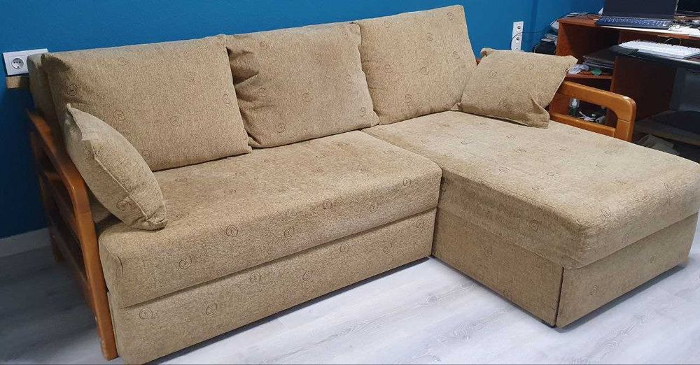 Диван кутовий двоспальний