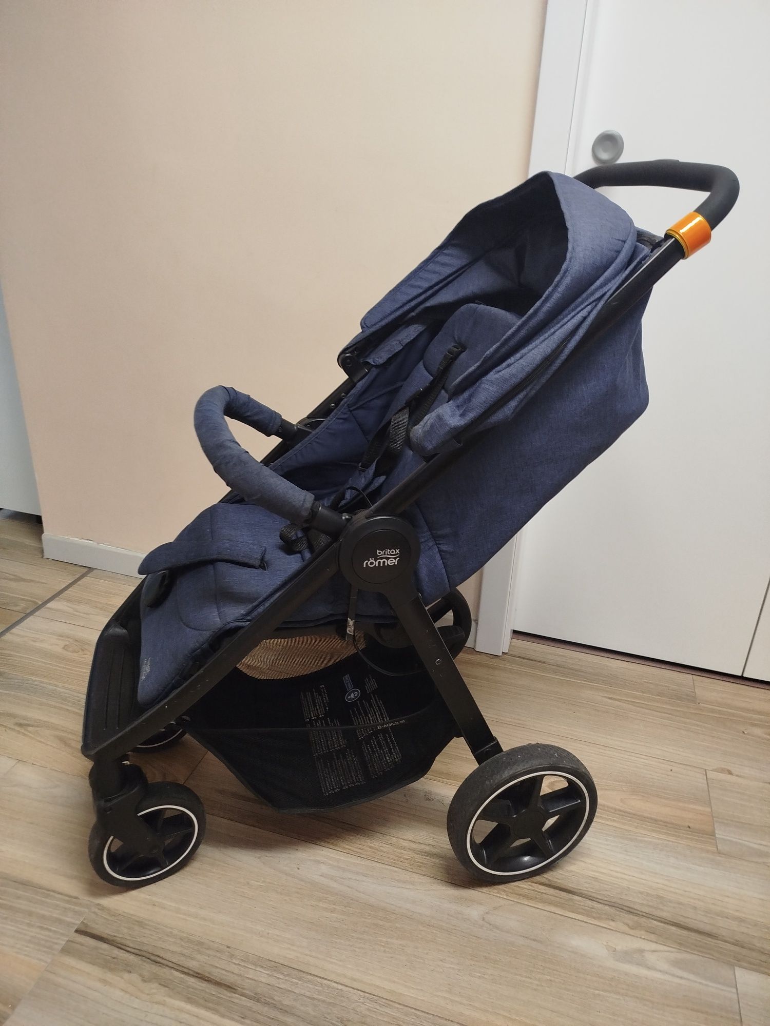 Spacerówka Britax Romer B-AGILE M Navy Ink stan bardzo dobry