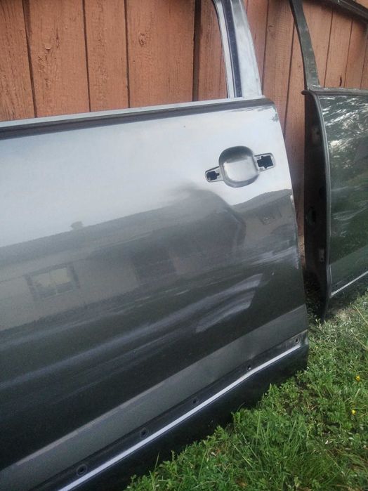 Двері ліві Пежо 5008