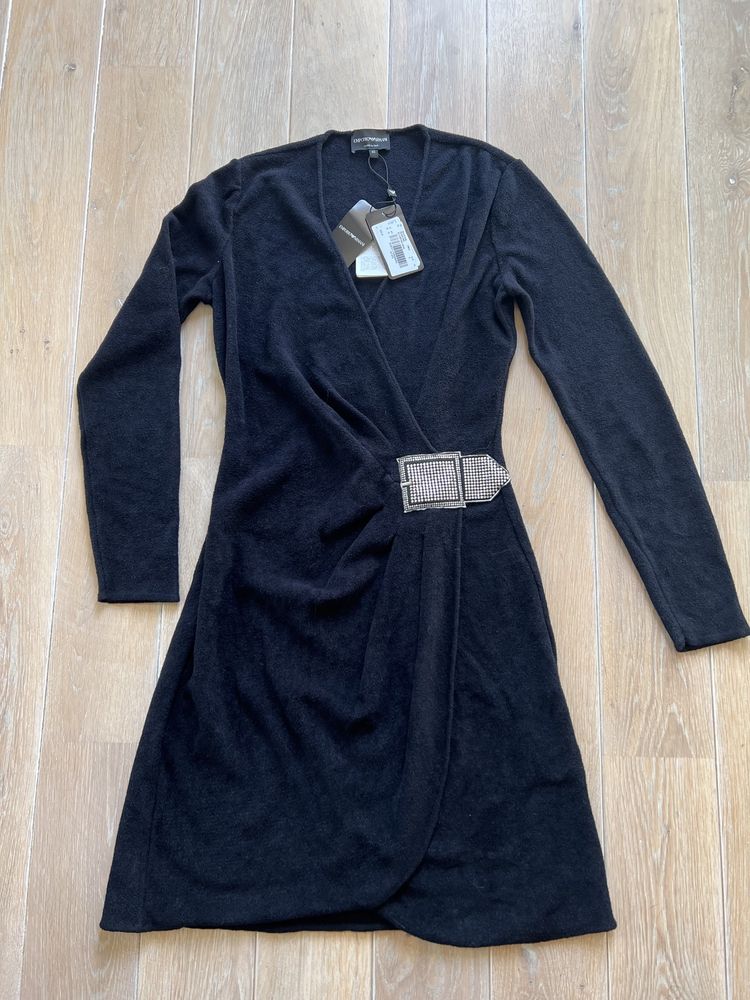 Emporio Armani nowa sukienka r 40 .