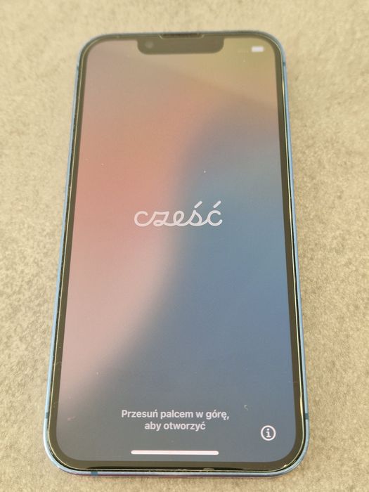IPhone 13 mini + dodatki