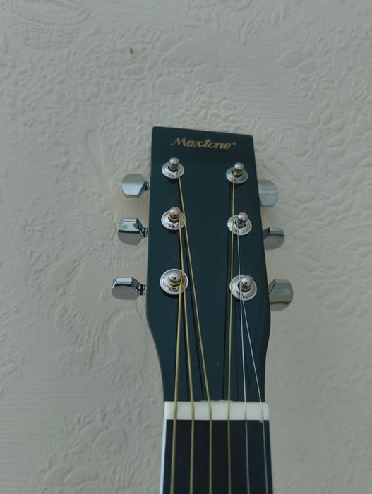 Гітара акустична Maxtone з чехлом+ ремінь stagg