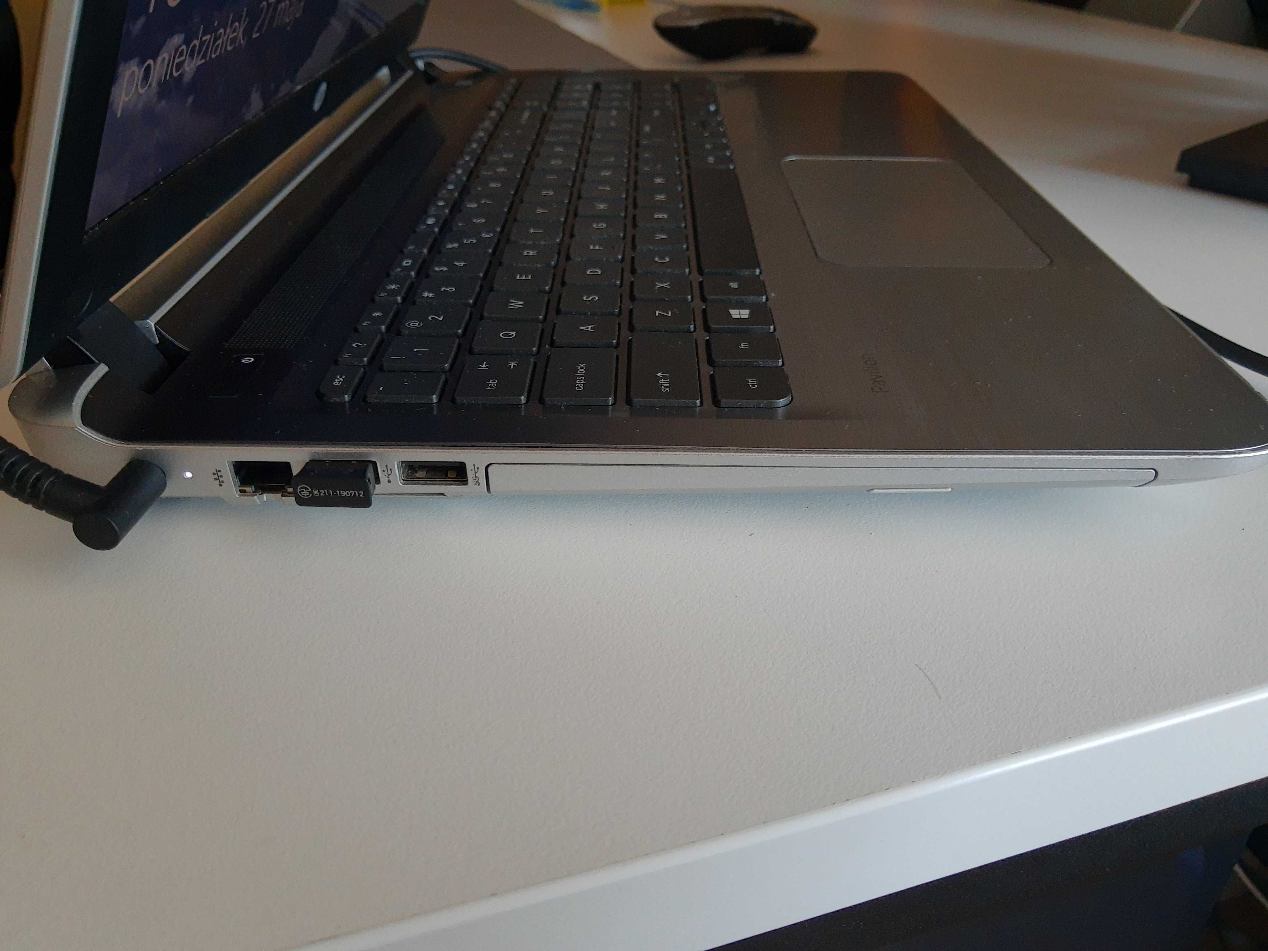 Laptop HP Pavilion Notebook 15-ab050nw