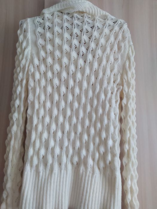 Продам кофти в гарному стані 44 р.