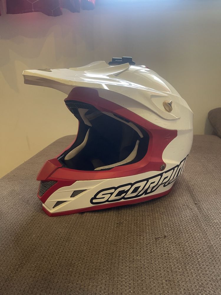 Capacete BTT Scorpion Exo