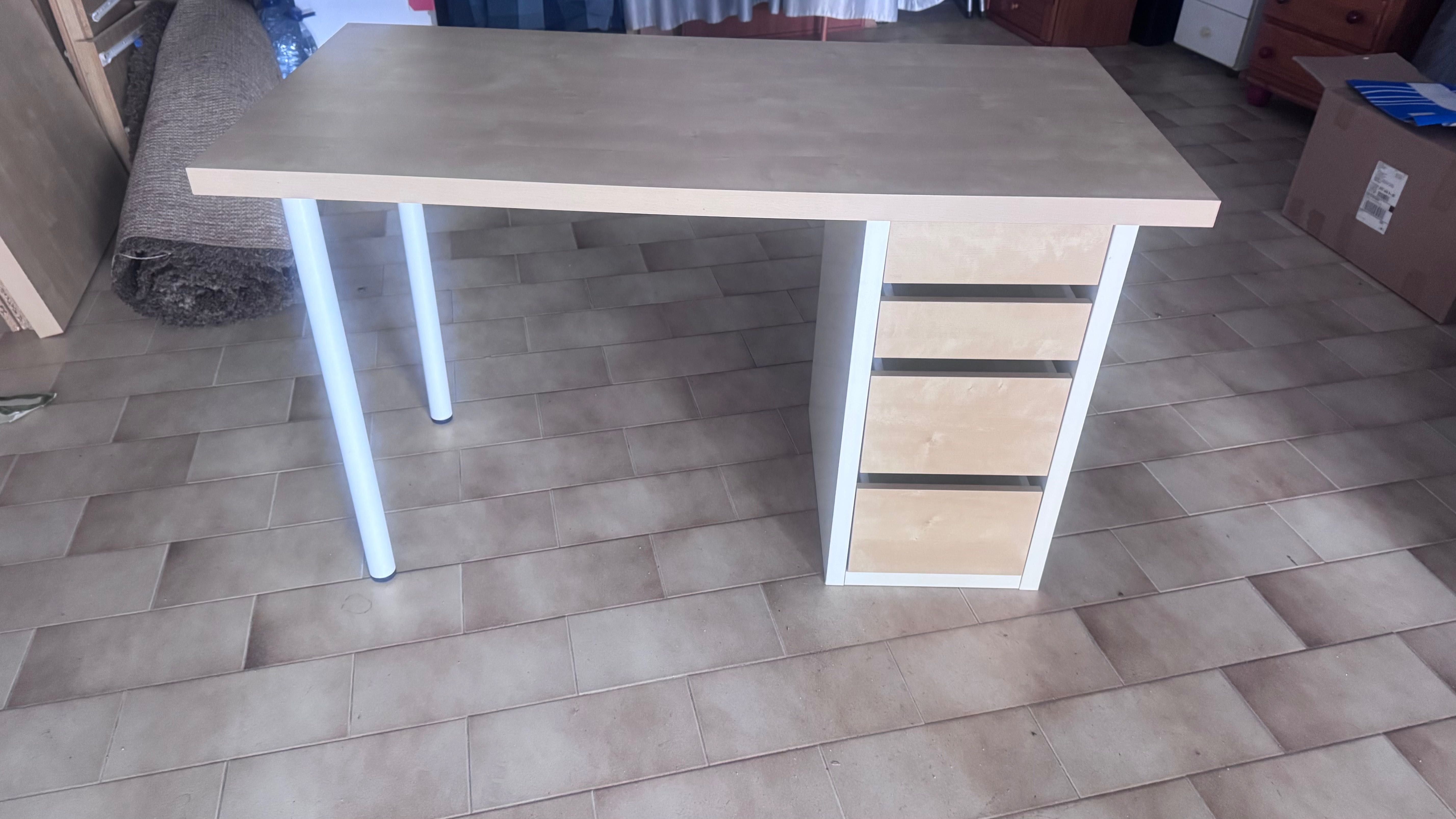 Mesa de escritorio