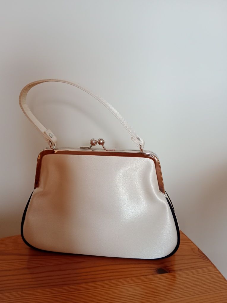 Torebka retro,avon,satyna