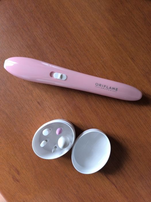 Zestaw do manicure pedicure Oriflame