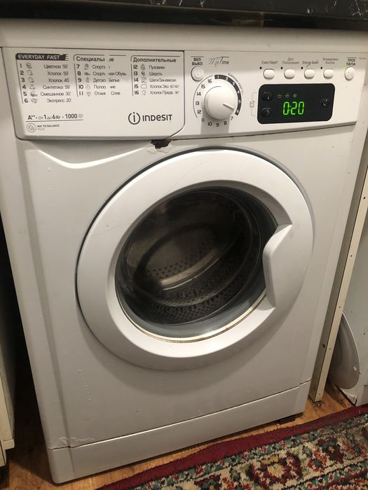 Стиральная машинка Indesit