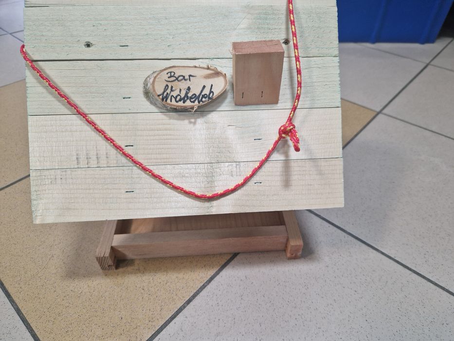 Karmnik dla ptaszków