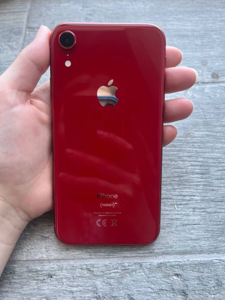 IPhone XR red 128 gb