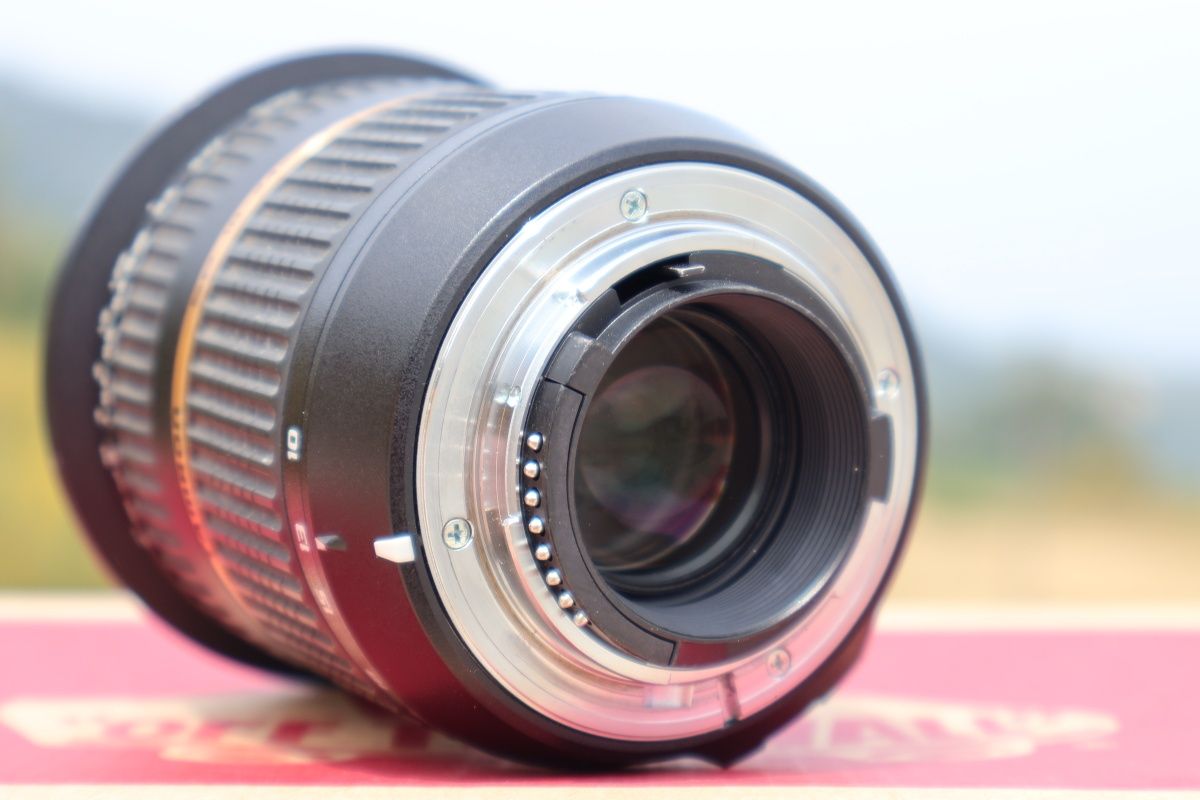 Tamron SP 10-24 mm F/3.5-4.5 (Nikon AF)