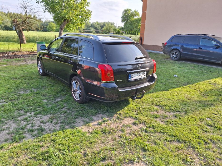 Toyota Avensis T25 combi