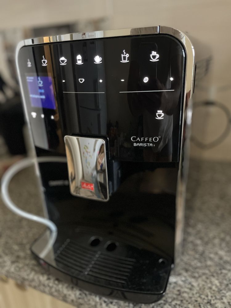 Кавомашина, кавоварка Melitta Barista Smart T