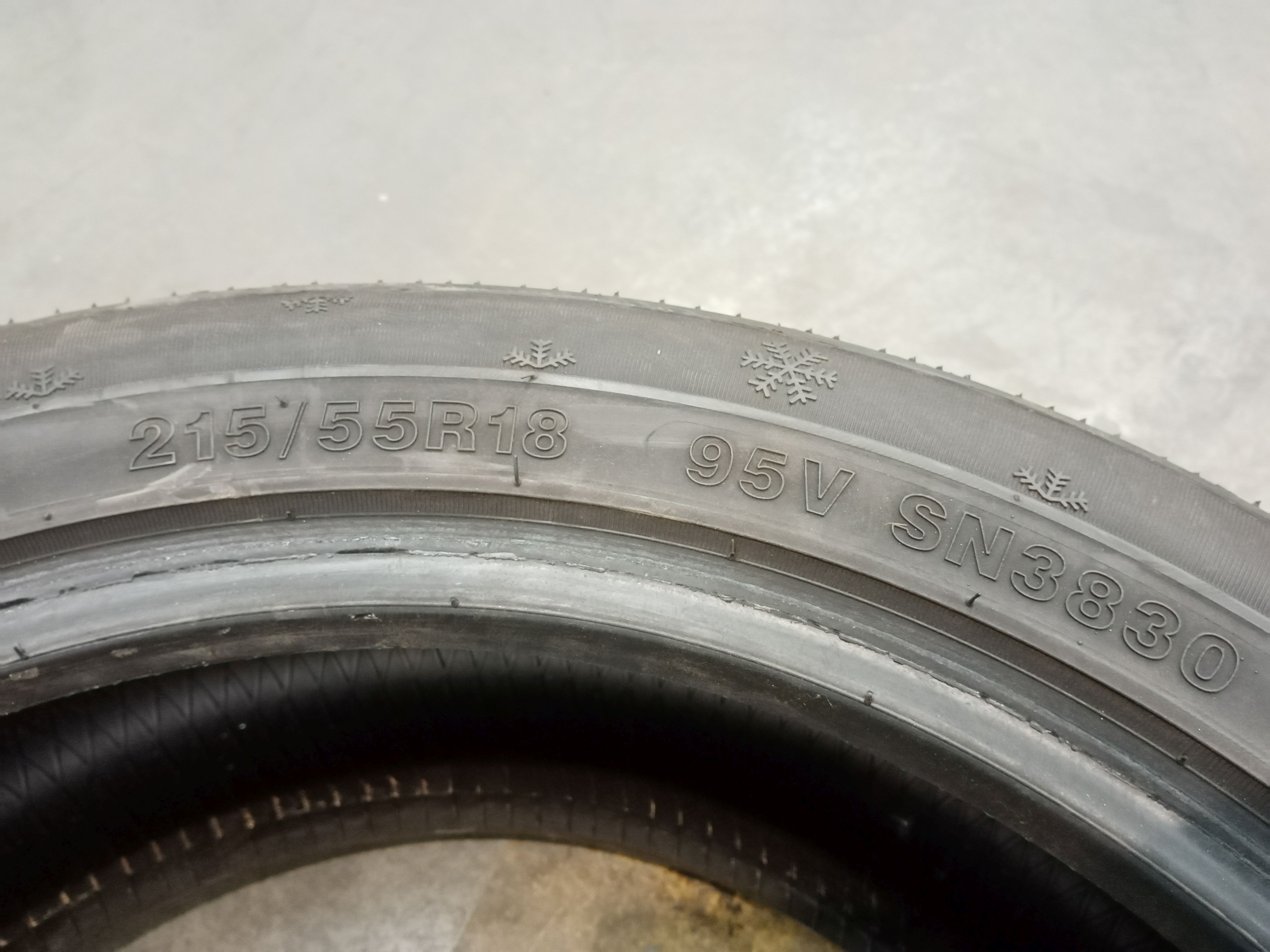 4x Opony używane zimowe 215/55R18 95V FR Sunny Snowmaster SN3830