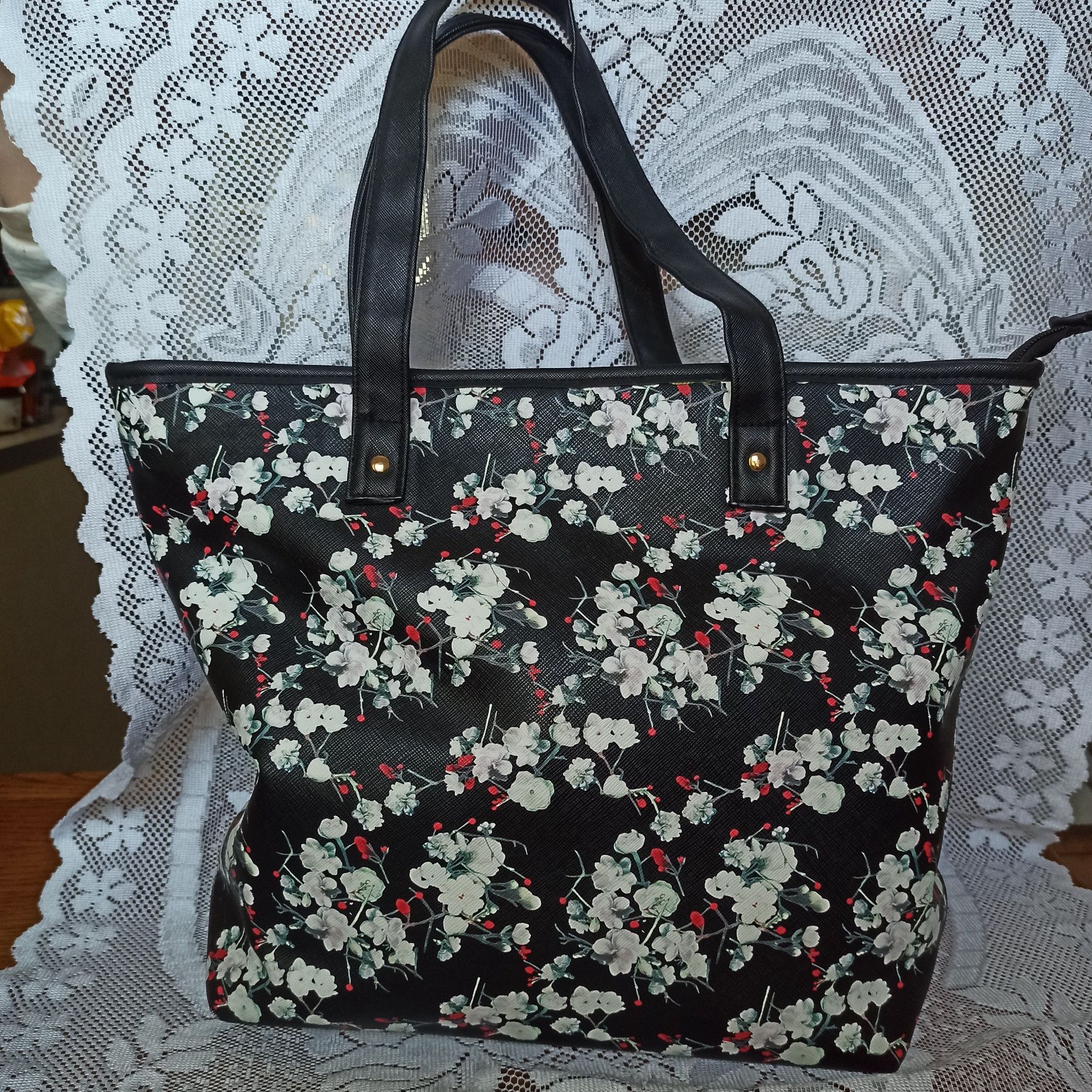 Torebka damska Corinne by Avon