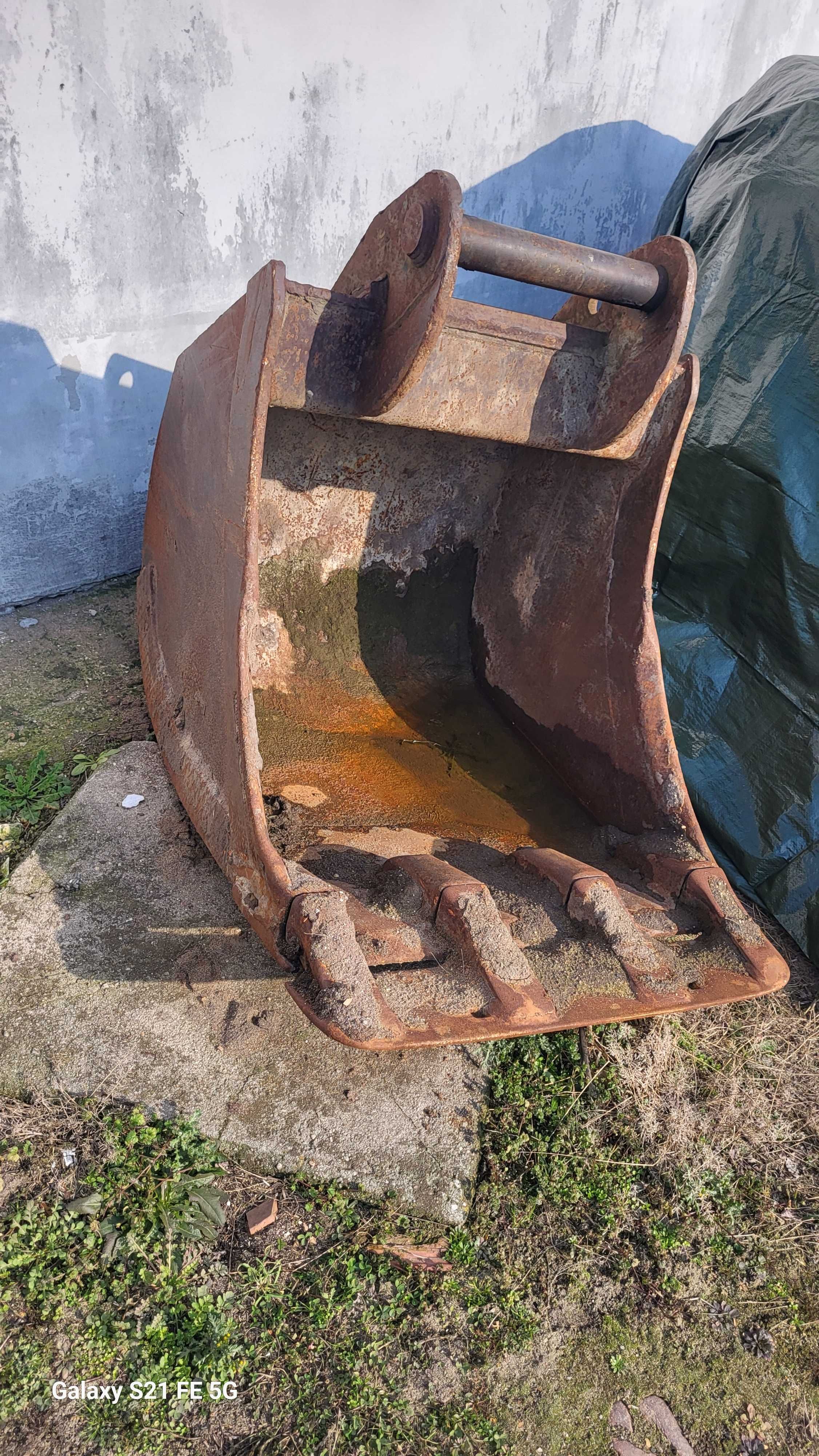 Koparka komatsu PW130