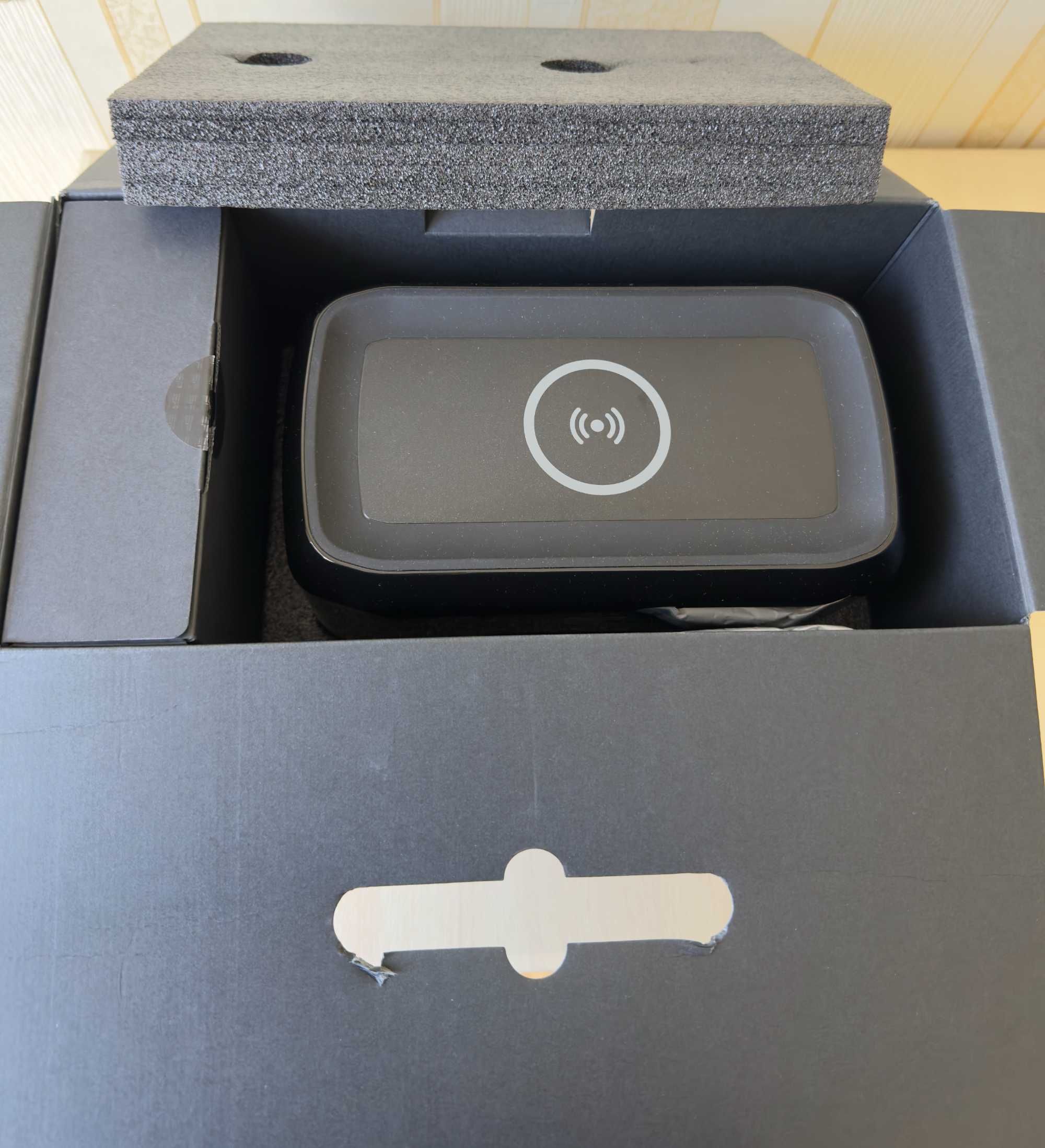 Продам зарядную станцию  EcoFlow RIVER mini Wireless (210 Вт·ч)