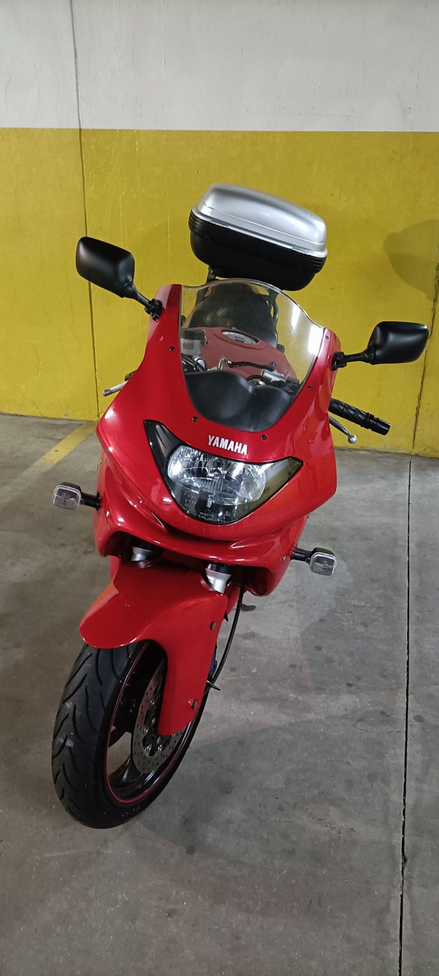 Yamaha yzf thundercat 600