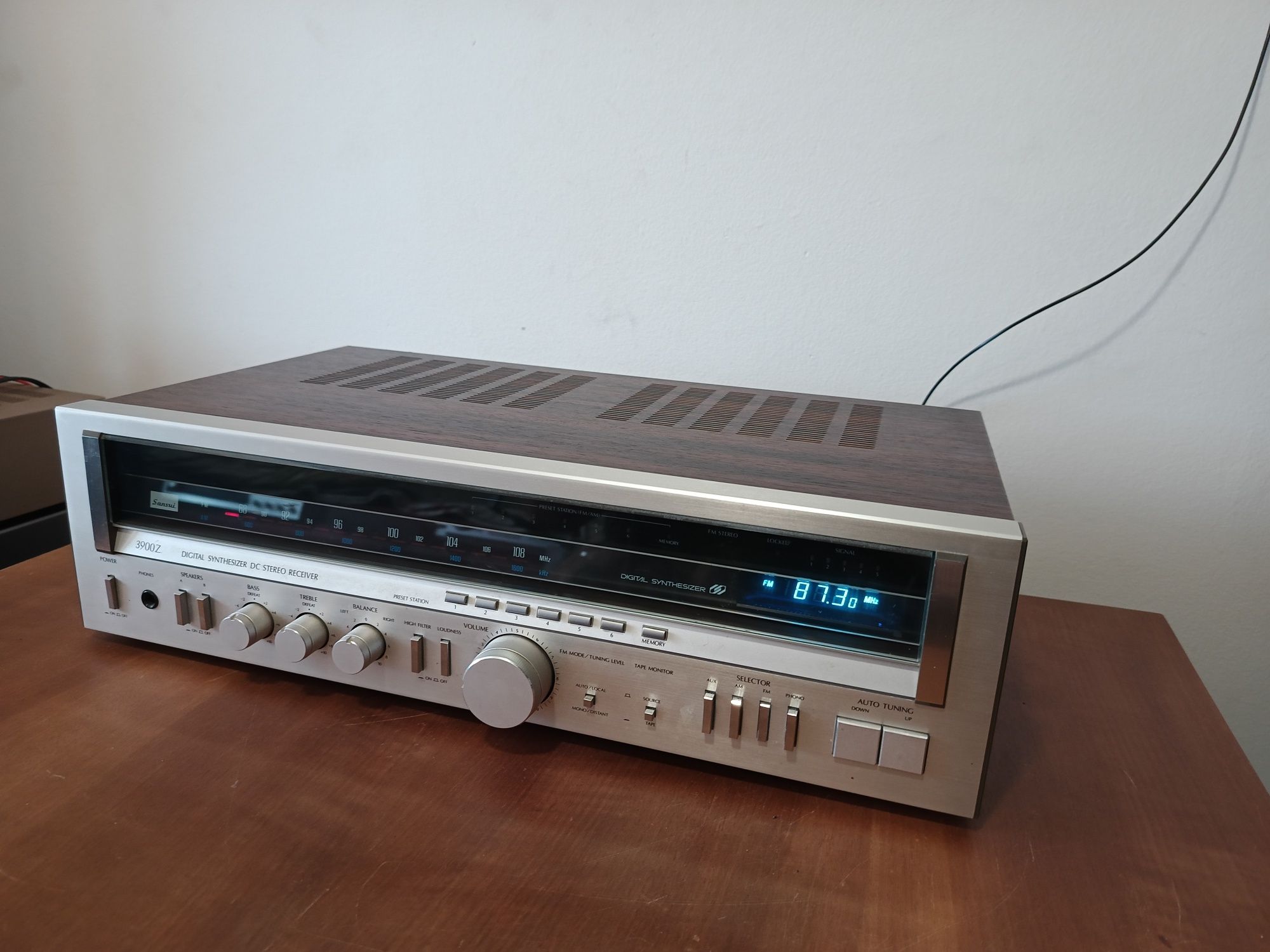 Amplituner SANSUI  3900 Z