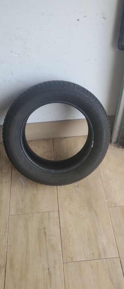 Opony debica Navigator 3 215/55R16 jedna nowa jedna 5mm