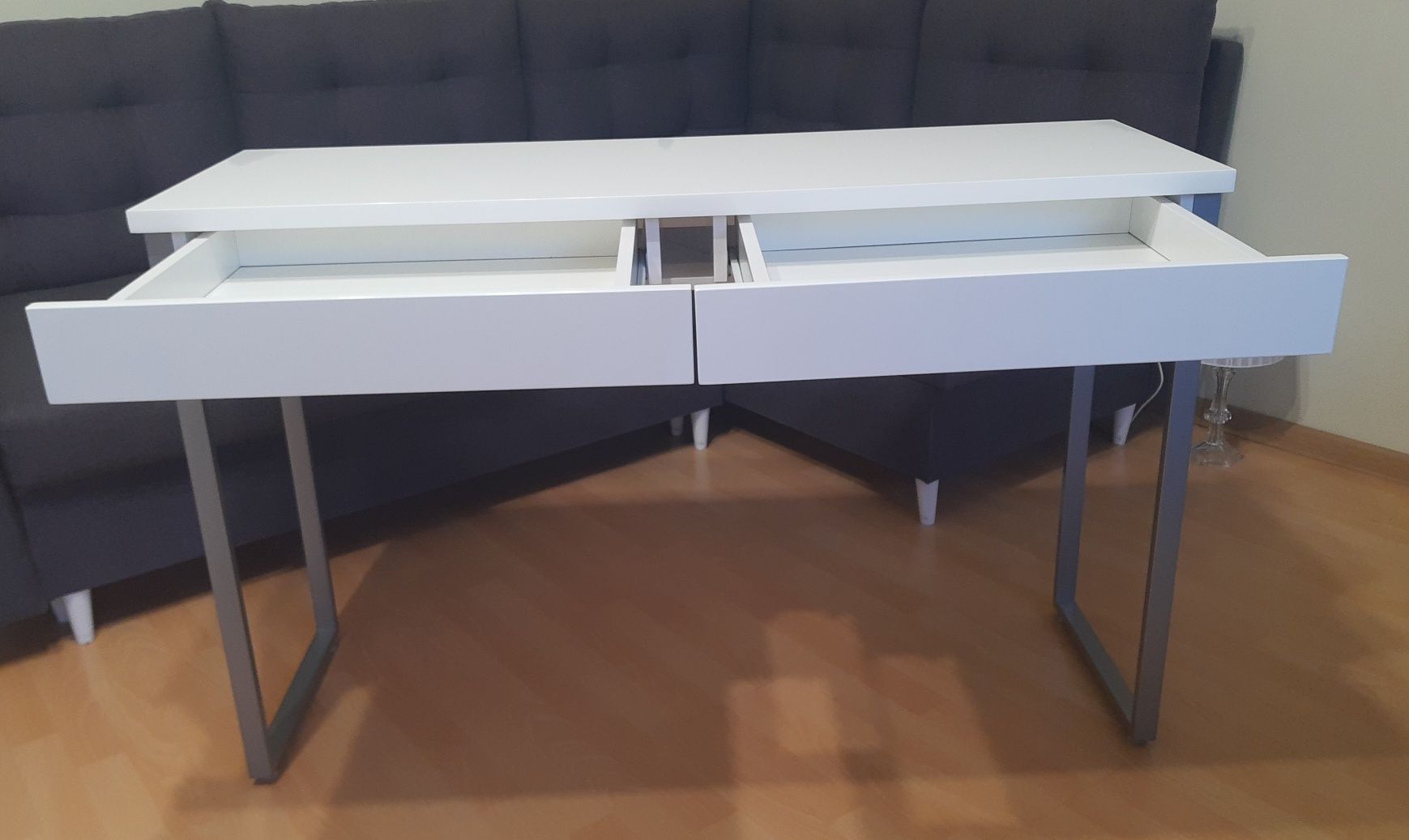 Sprzedam stolik, toaletkę, konsole 120x40x77cm