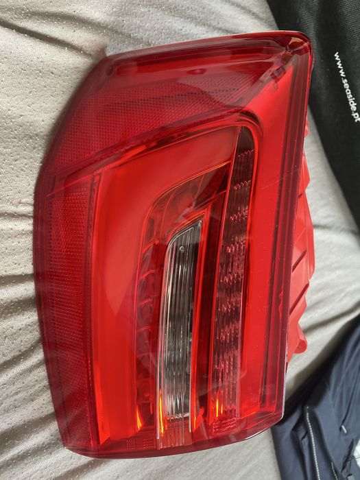 Farolim Traseiro LED Original - Esquerdo