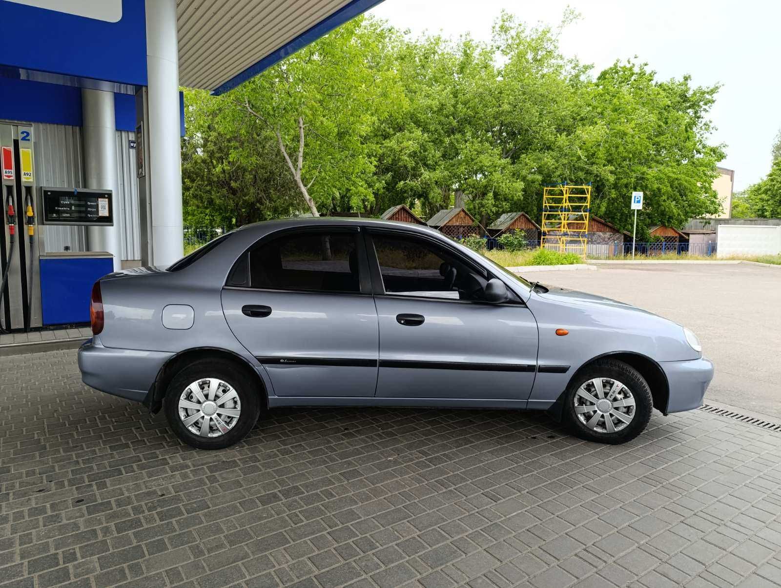 Daewoo Lanos 2010 року 1,5 л./бензин