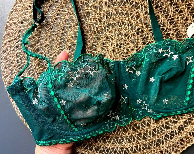 Бюстгальтер ліфчик жіночий primark євро розмір 85В.