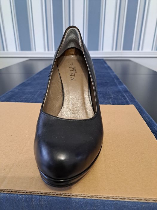 Czółenka firmy Ryłko