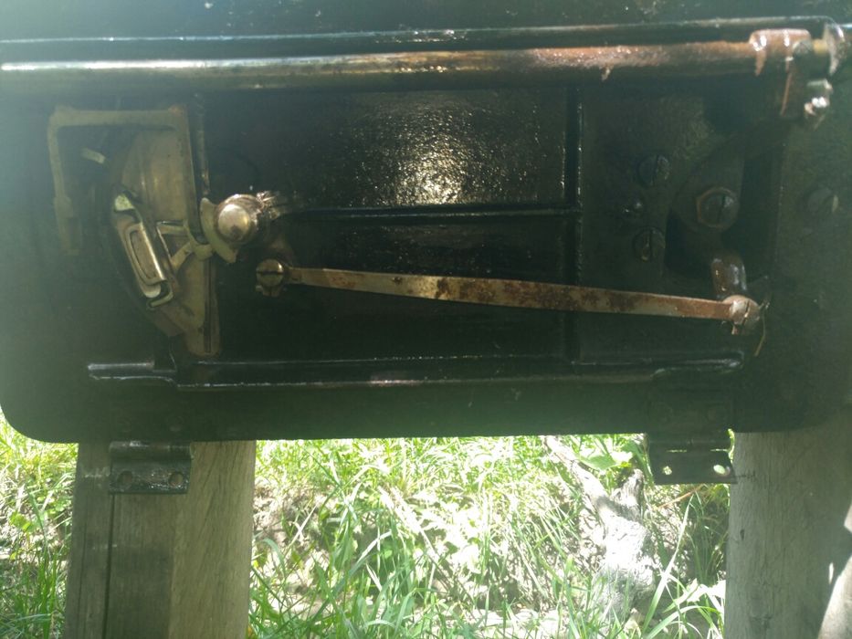 Швейная машина Германия