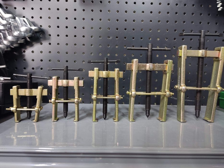 Съёмник подшипников рельс с фиксацией от 35 до 70мм знімач підшипників