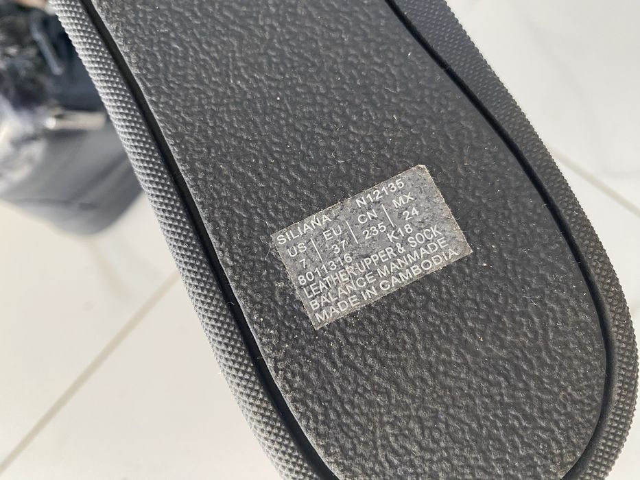 Zimowe buty damskie Calvin Klein 37 nowe